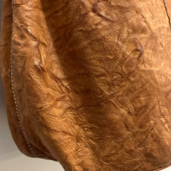 HOGAN Dist. COGNAC Imp. Crinkled LTR Handbag-Pre Owned Vintage**** - Picture 9 of 16